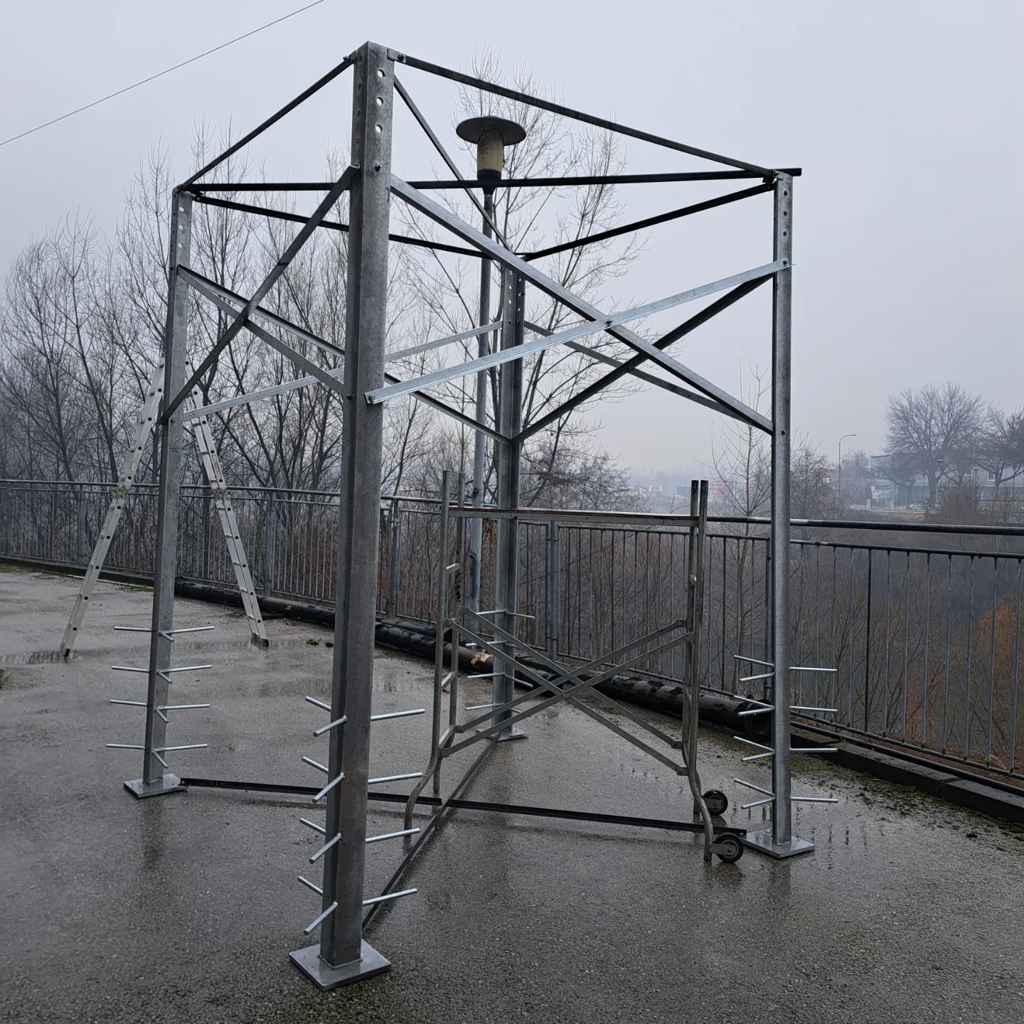 Metalna konstrukcija po mjeri za industrijsku primjenu - HS Master